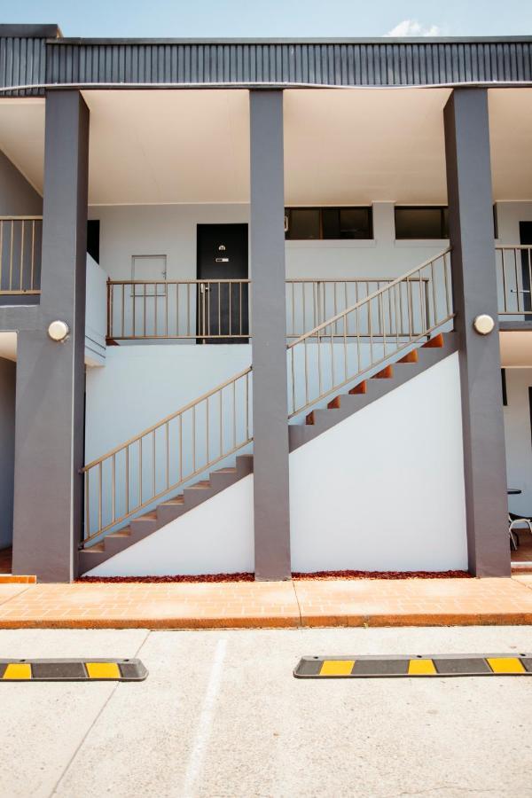 Colonial Motel ריצ'מונד מראה חיצוני תמונה