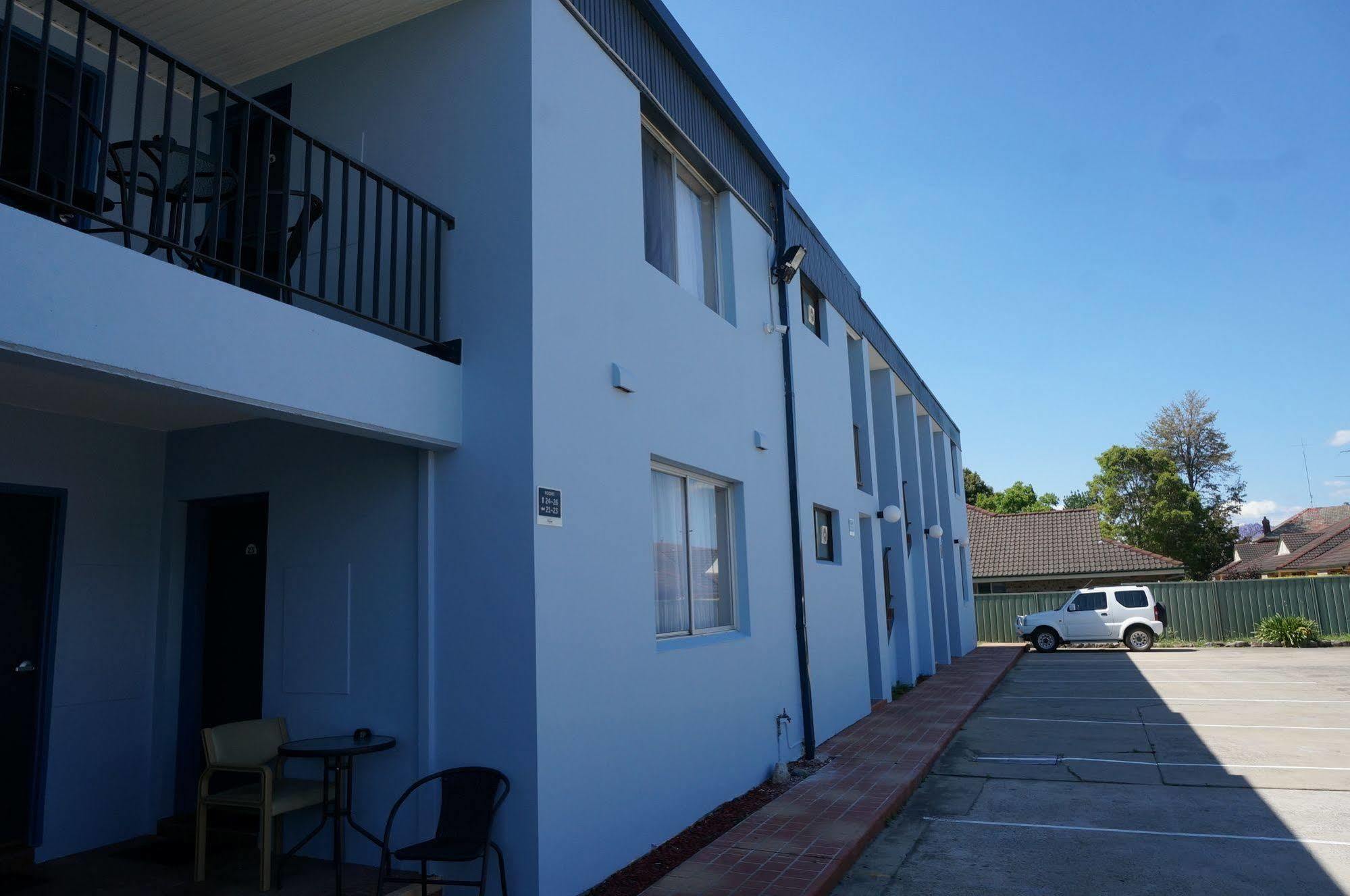 Colonial Motel ריצ'מונד מראה חיצוני תמונה